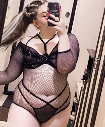 Проститутка Камилла